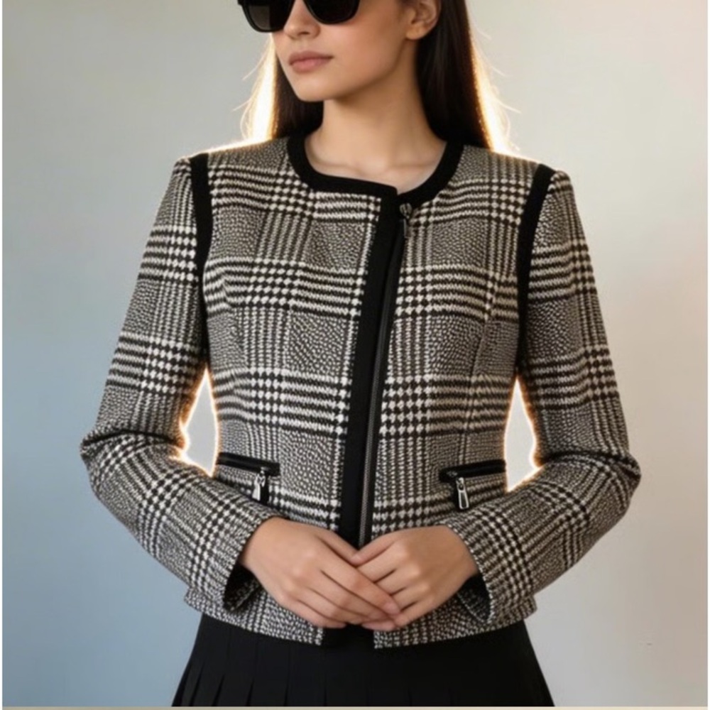 Mario Serrani Black/White Houndstooth Zip Blazer/Jacket Size 8 EUC